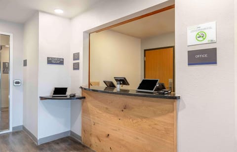 Extended Stay America Select Suites - Omaha - Southwest Hotel in Omaha