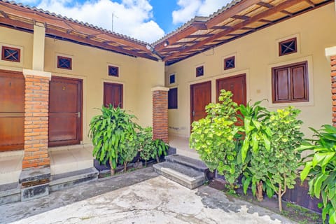 OYO 91724 Penginapan Pondok Asri Hotel in North Kuta