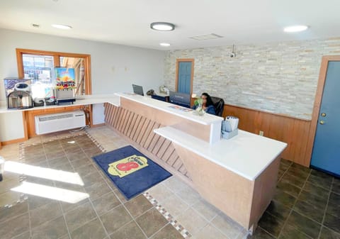 Super 8 by Wyndham Pigeon Forge Downtown Hotel in Pigeon Forge