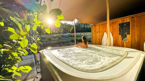 Hot tub