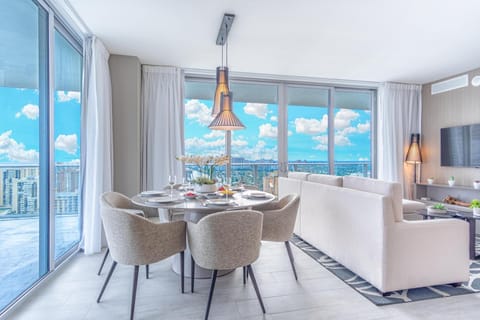 Hyde Beach House Hotel in Hollywood Beach