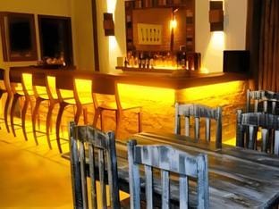 Bar/lounge