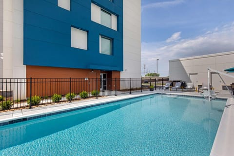 Hampton Inn by Hilton Albertville Hotel in Alabama
