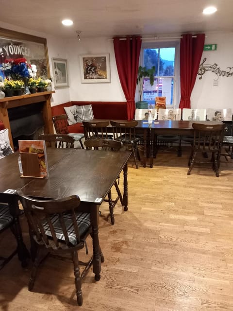 Aberdeen Arms Hotel Tarland Hotel in Scotland