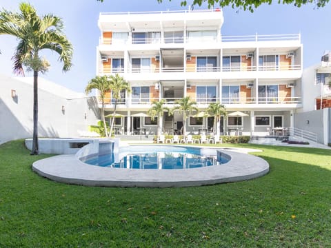 Collection O Hotel Mango,Six Flags Hurricane Harbor Oaxtepec Hotel in Oaxtepec