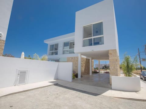 Protaras Vie Bleu Villa Vb5 Resort in Protaras