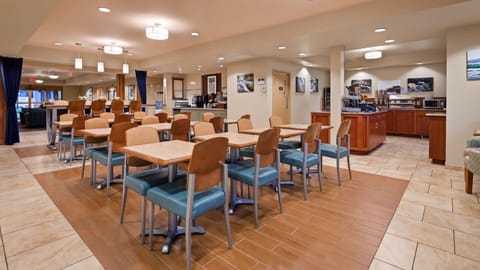 Best Western Plus Chemainus Inn Hotel in Chemainus
