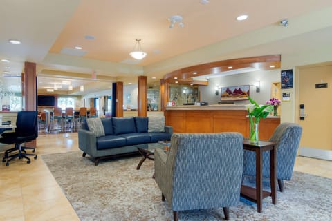 Best Western Plus Chemainus Inn Hotel in Chemainus