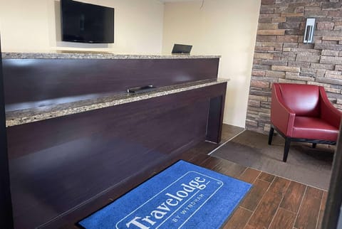 Travelodge by Wyndham Holland/Toledo Hotel in Toledo