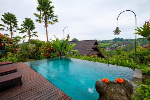 Mahadana Villas Resort in Ubud