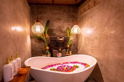 Mahadana Villas Resort in Ubud