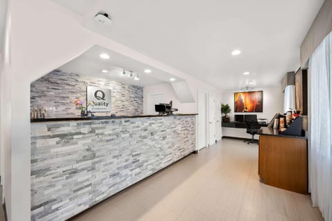 Quality Inn Luray Hotel in Luray