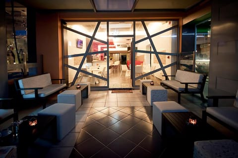 City Life Port Hotel  Hotel in Heraklion