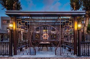 Rezen Dong Hotel Tianjin West Railway Station People's Hospital Metro Station Hotel in Tianjin