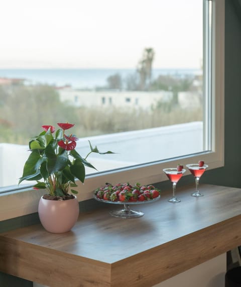 ErmisLuxury Suites and Apartments Hotel in Crete