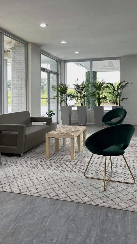 OneWay Savannah Hotel in Savannah