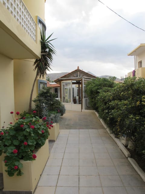 Albatross Apartments Apartment hotel in Crete