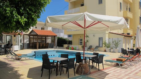 Albatross Apartments Apartment hotel in Crete