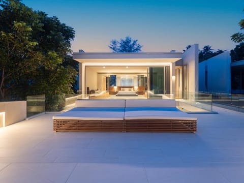 Veyla Natai Residence - Luxury Pool Villa Hotel in Khok Kloi