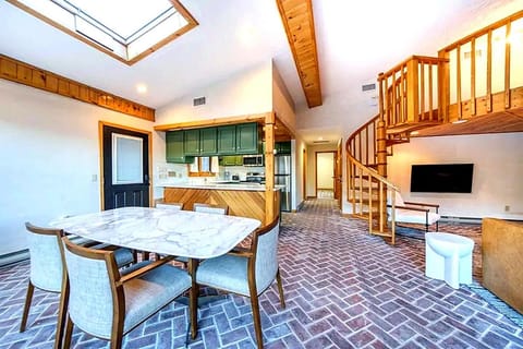 The Haüs Windham Hotel in Capital District, NY, USA