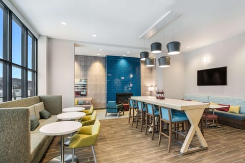 Hampton Inn & Suites by Hilton Houghton Hotel in Houghton