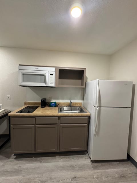 Baymont by Wyndham Dickinson Hotel in North Dakota