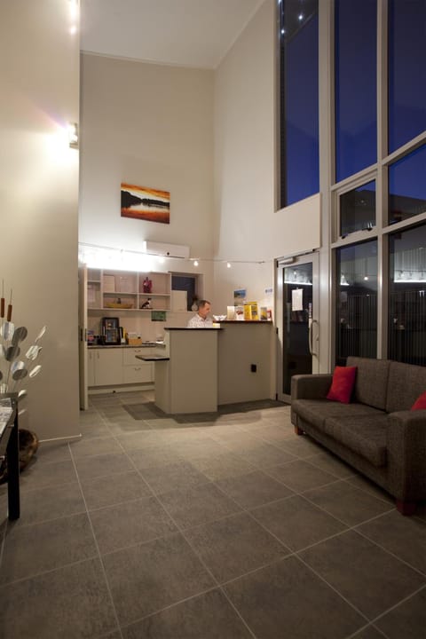 Atrium On Ulster Motel Motel in Hamilton