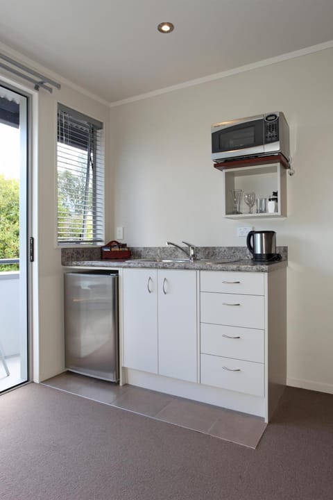 Atrium On Ulster Motel Motel in Hamilton