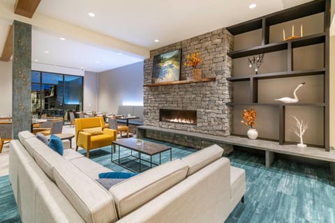 Cambria Hotel Lake Placid - Lakeside Resort Hotel in Lake Placid