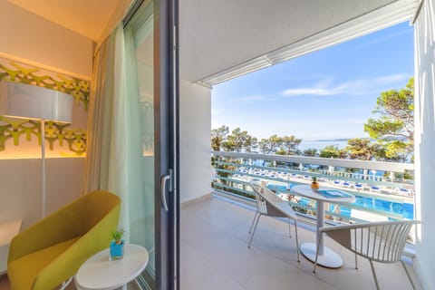 Bluesun Hotel Berulia Hotel in Brela