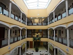 Capital O Hotel Victoria Morelia Hotel in Morelia