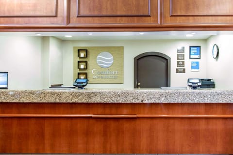 Comfort Inn & Suites San Francisco Airport North Hotel in South San Francisco