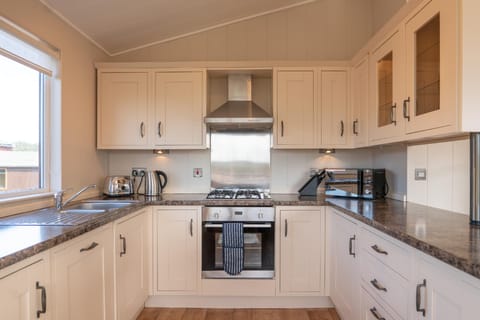 4 Atlantic Crescent Lodge in Ilfracombe