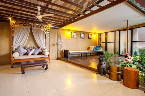 Naiyang Beach Hotel Hotel in Mai Khao