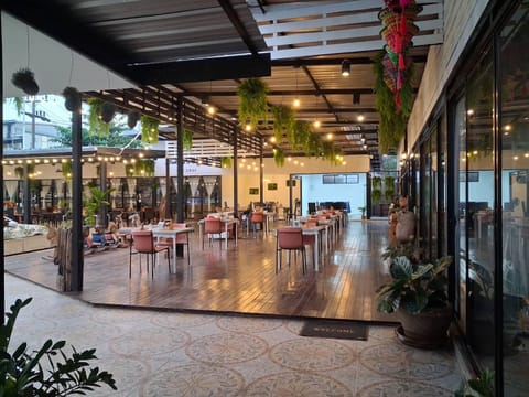 Naiyang Beach Hotel Hotel in Mai Khao