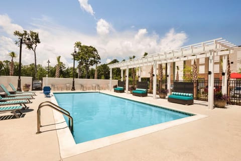 Home2 Suites by Hilton Mt. Pleasant Charleston Hotel in Mount Pleasant