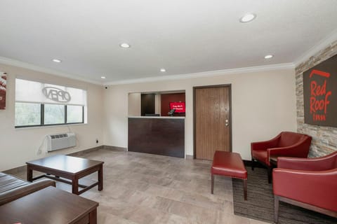 Red Roof Inn Bristol Hotel in Bristol