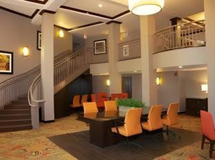 Branson Hillside Hotel Hostel in Branson