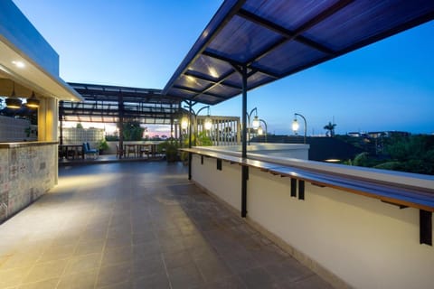 Hola Seminyak Hotel in Kuta