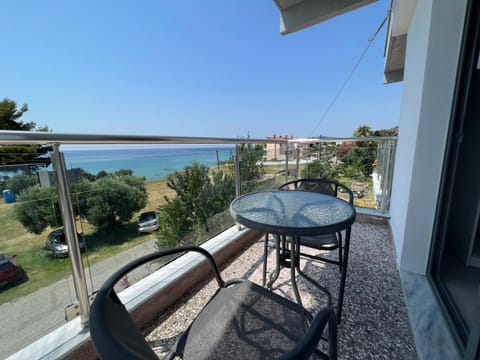 La Casa Al Mare Apart Hotel Hotel in Halkidiki