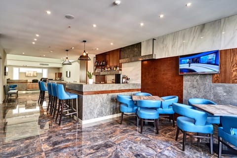 The District Hotel Hotel in Saint Julians