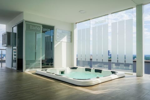 Hot tub
