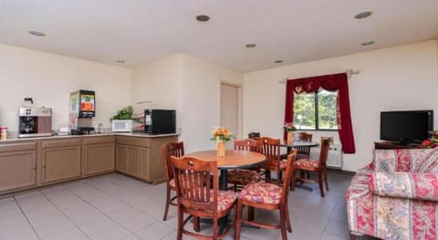 Baymont by Wyndham Acworth Hotel in Acworth