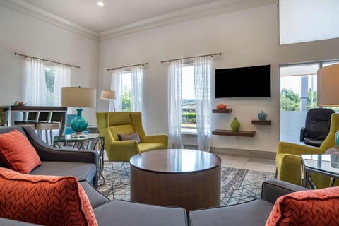 Best Western Carlton Suites Hotel in Homewood
