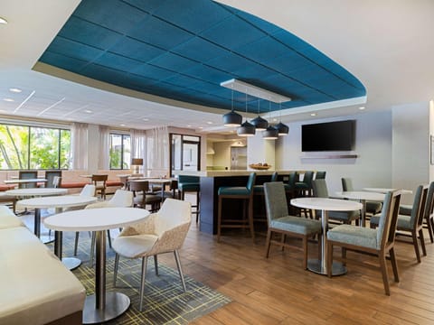 Hampton Inn Cocoa Beach/Cape Canaveral Hotel in Cocoa Beach