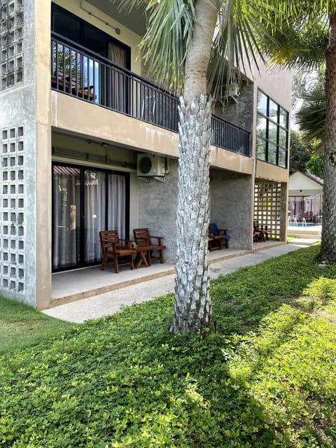 Light Khao Lak Resort Resort in Khuekkhak