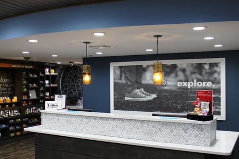 Hampton Inn Forsyth Hotel in Forsyth