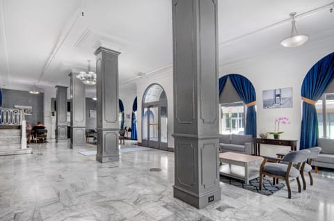 The Monarch Hotel Hotel in Western Addition