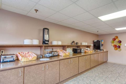 Park Tower Inn Hotel in Pigeon Forge