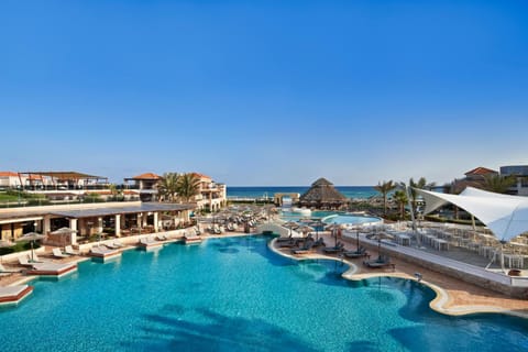 Atlantica Caldera Palace Hotel in Crete